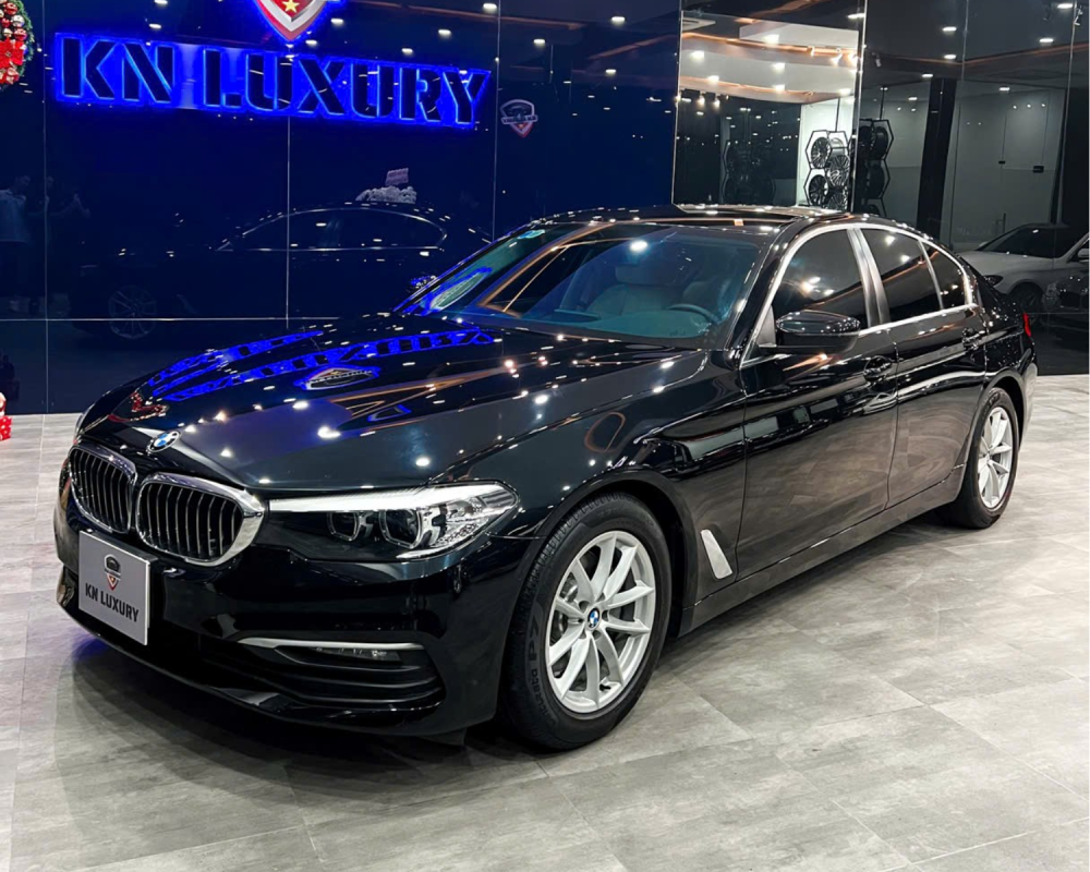 BMW 520i G30 2018 Sedan Hạng Sang Chuẩn Đức, ODO 75.000km KN Luxury