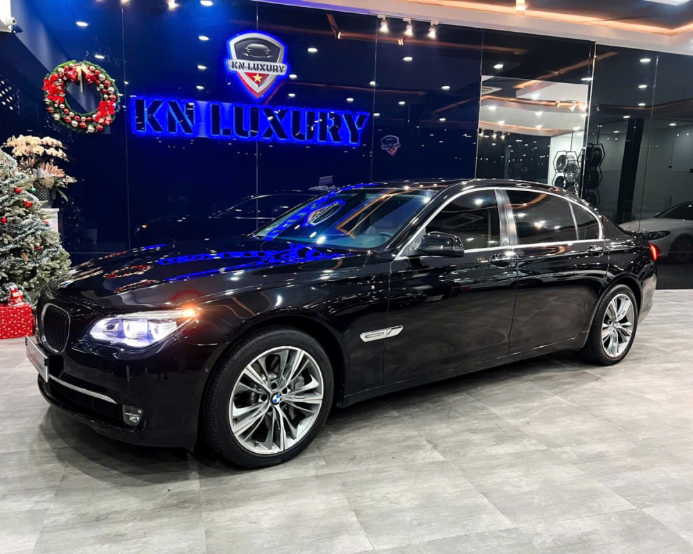 BMW 750Li 2010 – Sedan Hạng Sang Trục Dài, Động Cơ V8, Nhập Khẩu Đức, ODO 80.000km