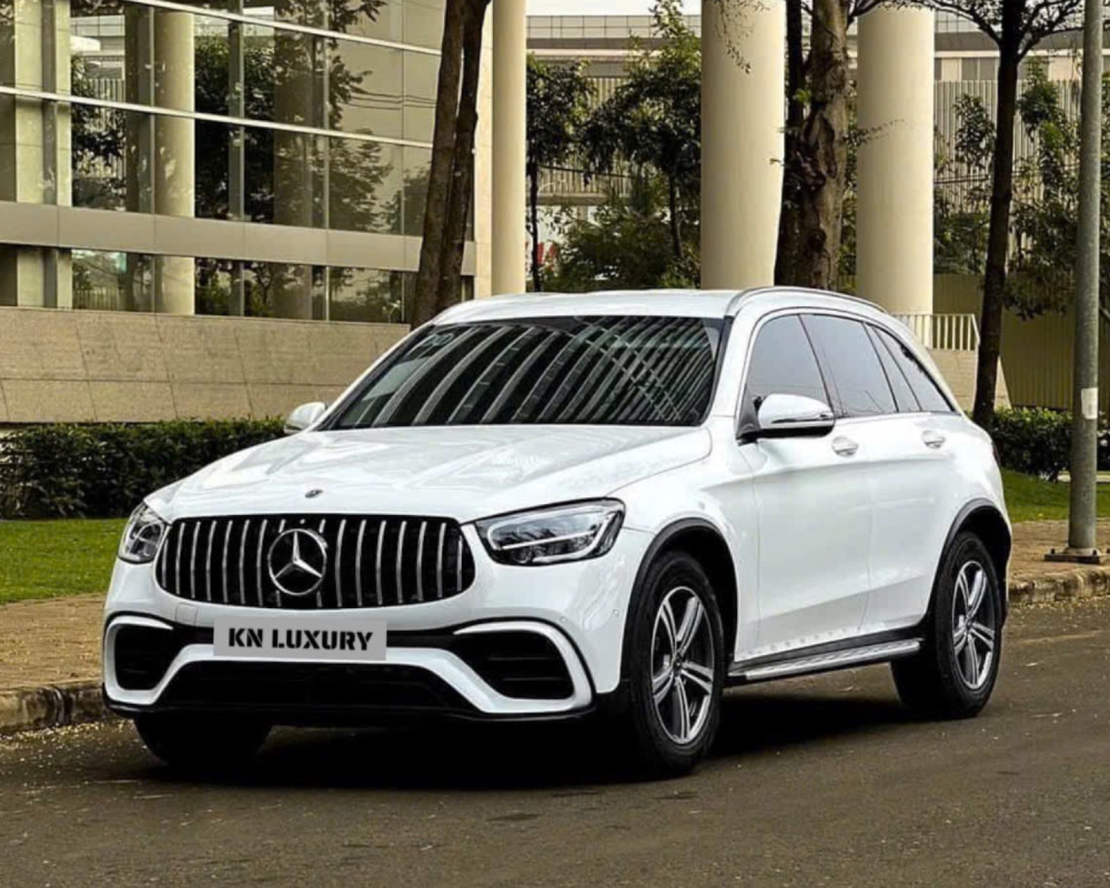 Mercedes Benz GLC200 2021 – SUV Sang Trọng, ODO 30.000km, Giá Hấp Dẫn Tại KN Luxury