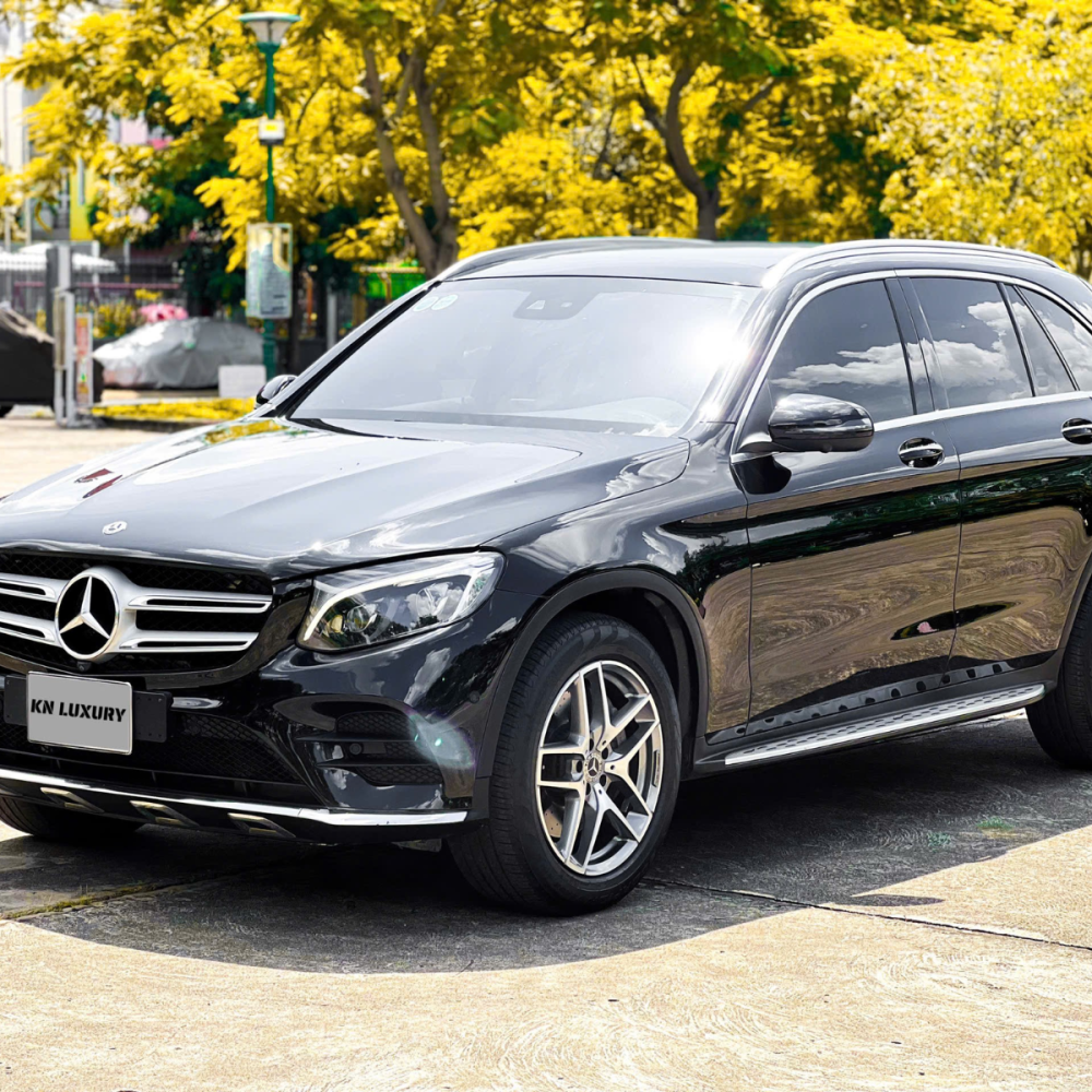 Mercedes-Benz GLC 300 4Matic 2018: SUV Hạng Sang Cũ Đáng Mua tại KN Luxury – ODO 45.000km