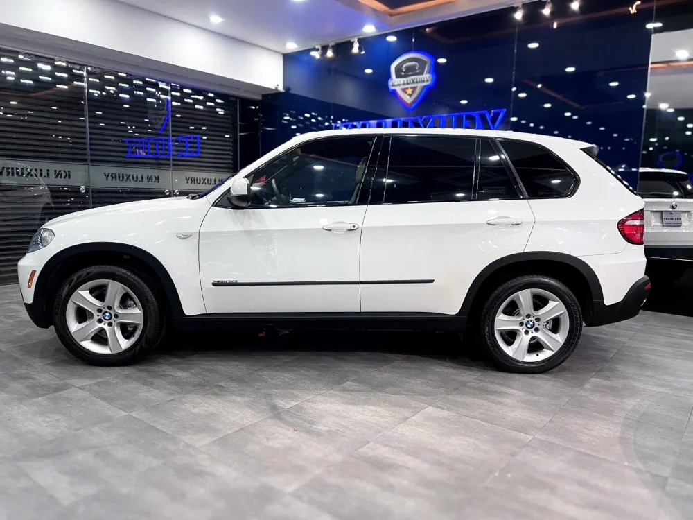 BMW X5 E70 3.0 2009 – Full Option, Odo 92.000 km, Màu Trắng, Nội Thất Kem