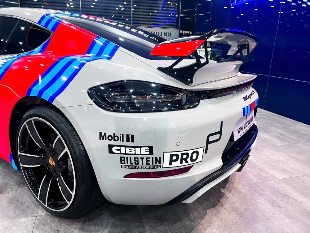 Porsche 718 Cayman Upgrade GTS 2017 – Mạnh Mẽ & Đẳng Cấp tại KN Luxury - Hình ảnh 4