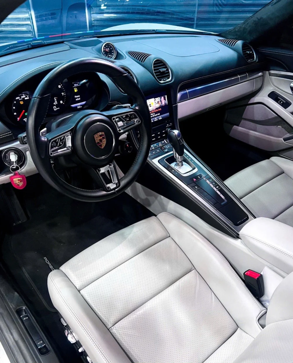 Porsche 718 Cayman Upgrade GTS 2017 – Mạnh Mẽ & Đẳng Cấp tại KN Luxury - Hình ảnh 3