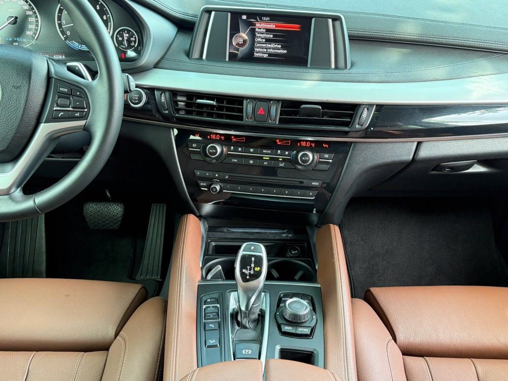 BMW X6 3.0 xDrive 35i 2017 – SUV Coupe Hạng Sang, ODO 64.000km - Hình ảnh 9