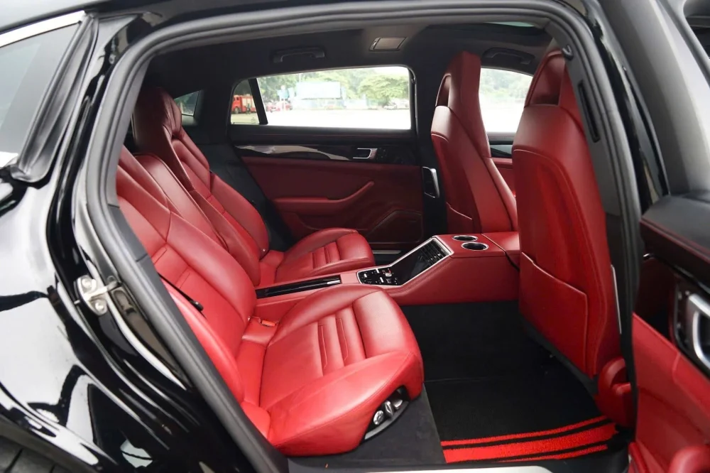 Porsche Panamera 4 Executive Sang Trọng Đỉnh Cao Sản Xuất 2018 Chạy Lướt 47.000 Km tại KN Luxury - Hình ảnh 9