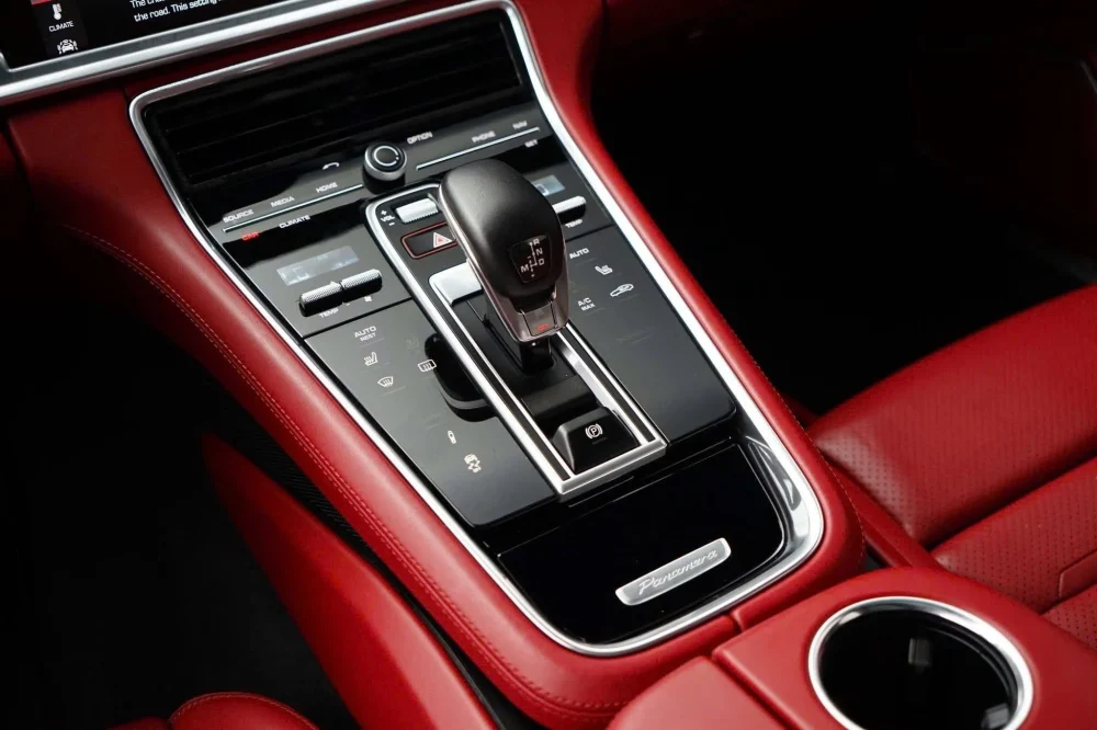 Porsche Panamera 4 Executive Sang Trọng Đỉnh Cao Sản Xuất 2018 Chạy Lướt 47.000 Km tại KN Luxury - Hình ảnh 8