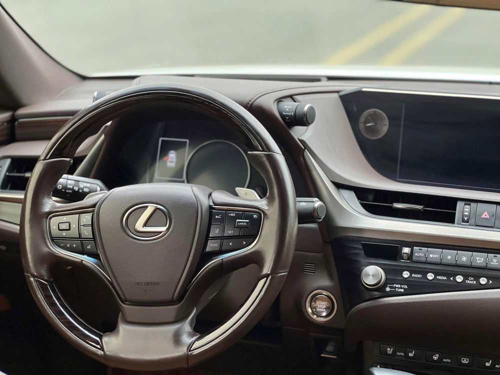 Lexus ES250 2021 Màu Trắng Sedan Hạng Sang Sang Trọng, Chạy Lướt 50.000 Km Giá Cực Tốt Tại KN Luxury - Hình ảnh 6