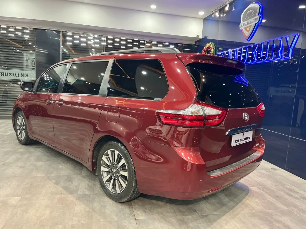 Toyota Sienna 2010: MPV Gia Đình Bền Bỉ, Giá Tốt – ODO 90.000km tại KN Luxury - Hình ảnh 9