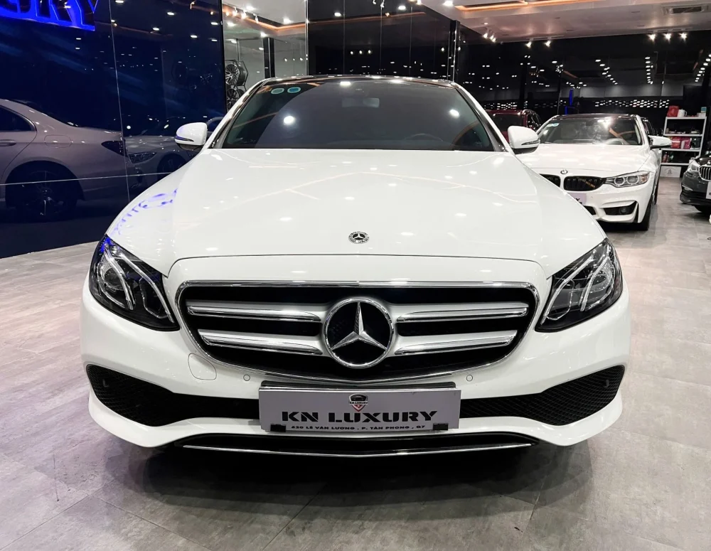 Mercedes Benz E180 2020 – Sedan Sang Trọng, ODO 46.000km – Sở Hữu Ngay Với Giá Hấp Dẫn! - Hình ảnh 12