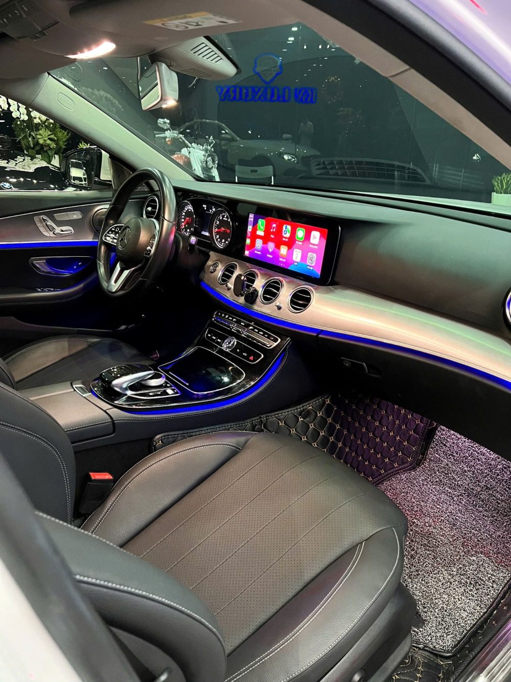 Mercedes Benz E180 2020 – Sedan Sang Trọng, ODO 46.000km – Sở Hữu Ngay Với Giá Hấp Dẫn! - Hình ảnh 8