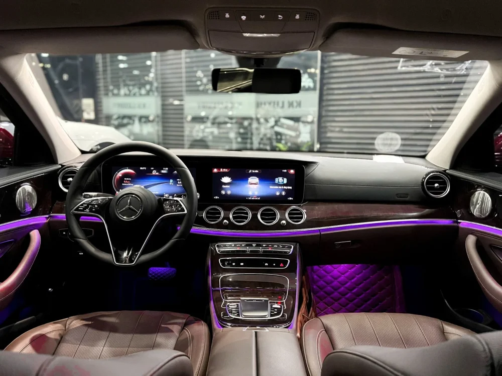 Mercedes E200 V1 2022 – Sang Trọng, Đẳng Cấp, Chỉ 50.000km – Sở Hữu Ngay! - Hình ảnh 9