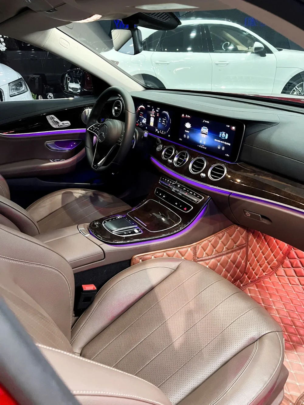 Mercedes E200 V1 2022 – Sang Trọng, Đẳng Cấp, Chỉ 50.000km – Sở Hữu Ngay! - Hình ảnh 6