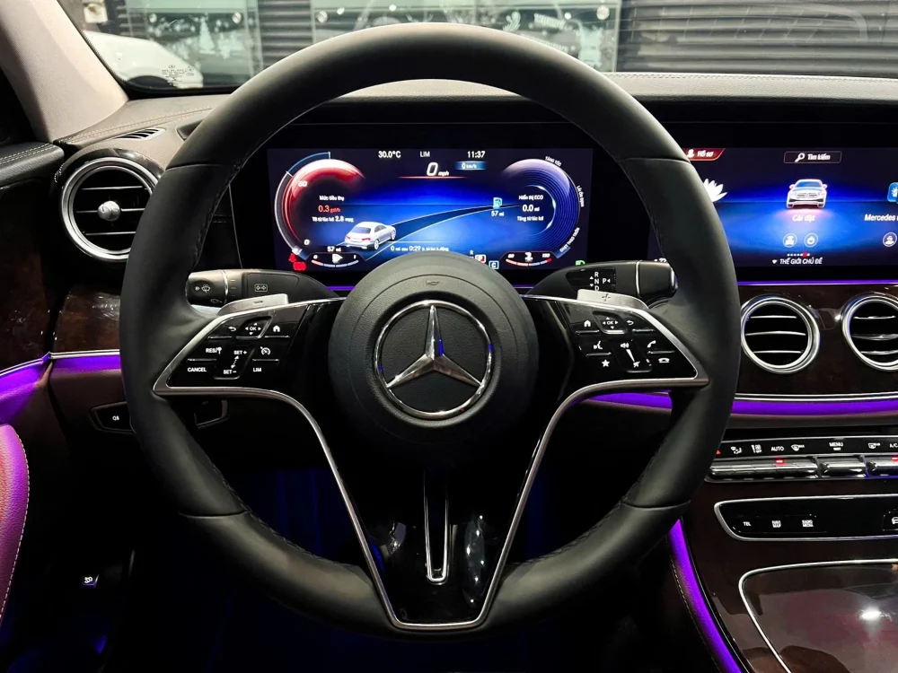 Mercedes E200 V1 2022 – Sang Trọng, Đẳng Cấp, Chỉ 50.000km – Sở Hữu Ngay! - Hình ảnh 19