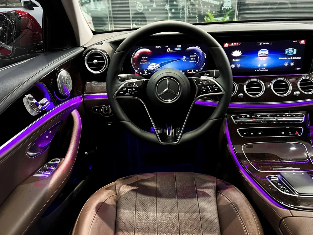 Mercedes E200 V1 2022 – Sang Trọng, Đẳng Cấp, Chỉ 50.000km – Sở Hữu Ngay! - Hình ảnh 18