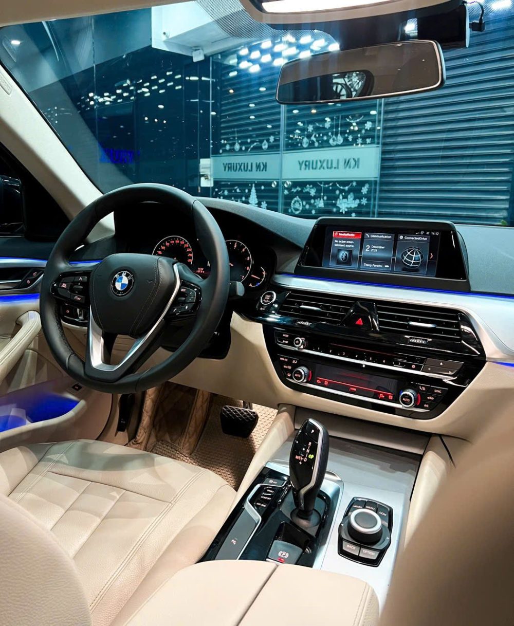 BMW 520i G30 2018 Sedan Hạng Sang Chuẩn Đức, ODO 75.000km KN Luxury - Hình ảnh 9