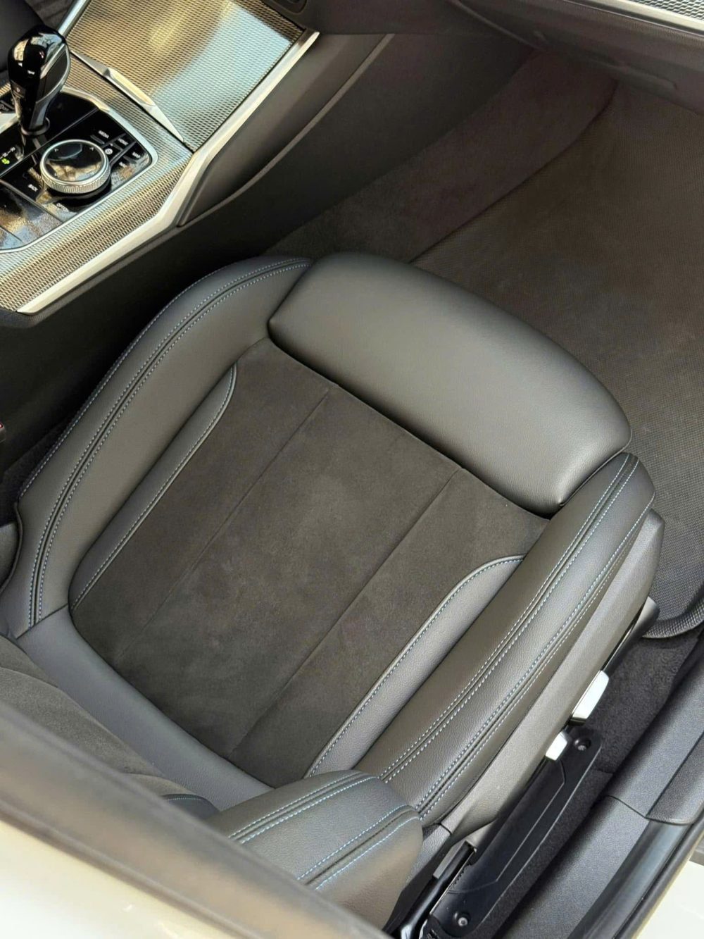BMW 330i M Sport 2022 Đã Qua Sử Dụng – Xe Nhập Đức, Mới 20.000km, Bán Tại KN Luxury - Hình ảnh 4