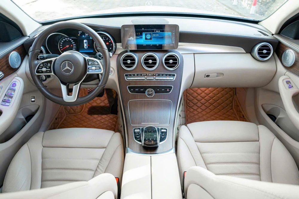 Mercedes Benz C200 Execlusive ,ODO chỉ 29.000km, tình trạng như mới tại KN Luxury - Hình ảnh 7