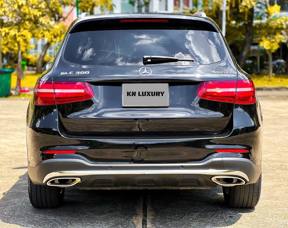 Mercedes-Benz GLC 300 4Matic 2018: SUV Hạng Sang Cũ Đáng Mua tại KN Luxury – ODO 45.000km - Hình ảnh 18