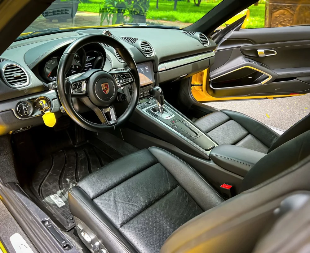 Porsche 718 Cayman 2020 Cũ - Xe Thể Thao Đức, ODO 30.000 Km, Giá Tốt Tại KN Luxury - Hình ảnh 2