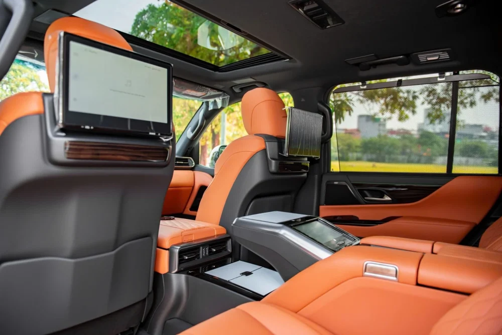 Lexus LX600 Ultra VIP 2024 "Siêu Lướt" ODO 10km: Đỉnh Cao Đẳng Cấp, Giá Cực Tốt Tại TP.HCM - Hình ảnh 7