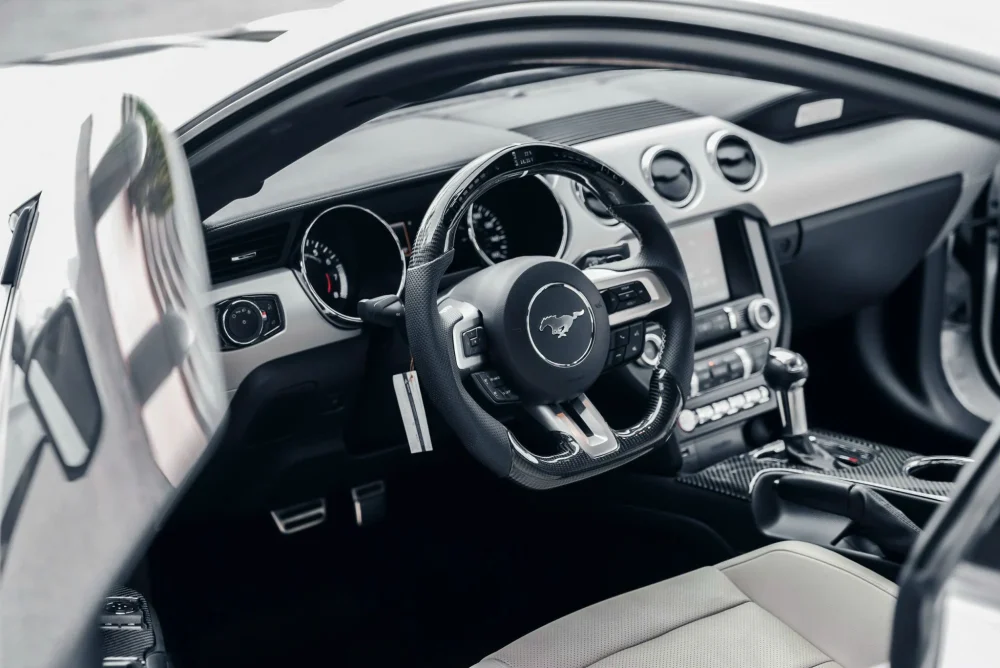 Ford Mustang 2.3 EcoBoost 2015 Cũ HCM - Giá Tốt KN Luxury - Hình ảnh 2
