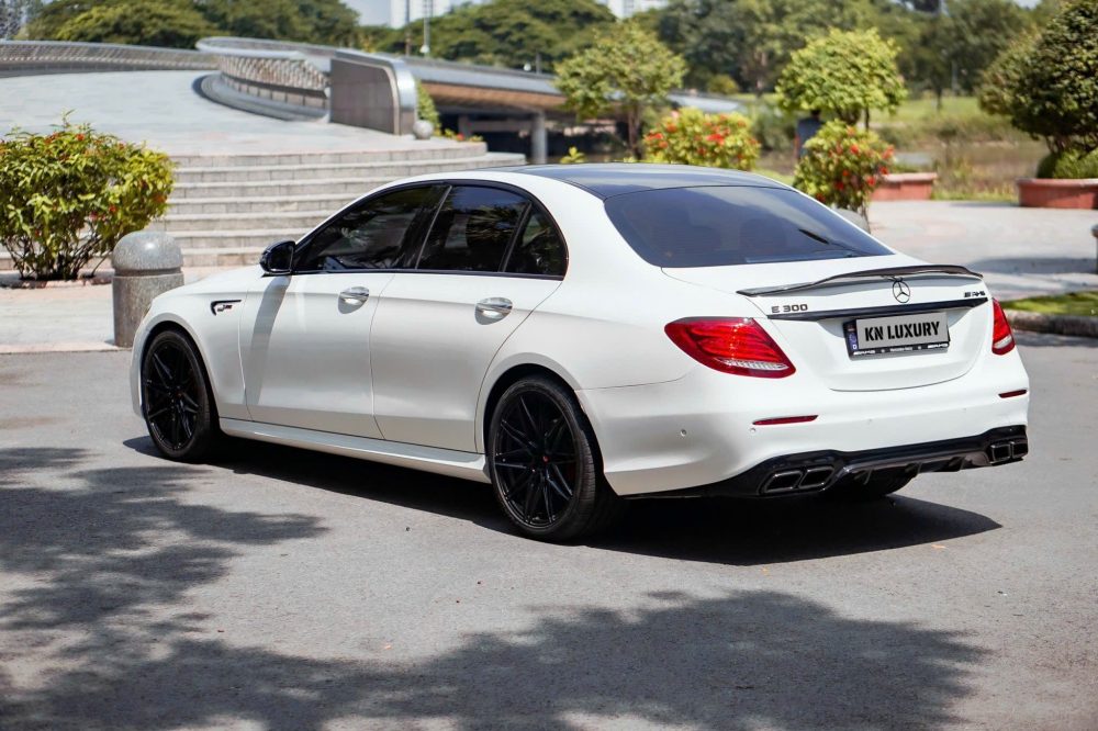 Mercedes E300 AMG 2019 Cũ Giá Tốt HCM - KN Luxury - Hình ảnh 13