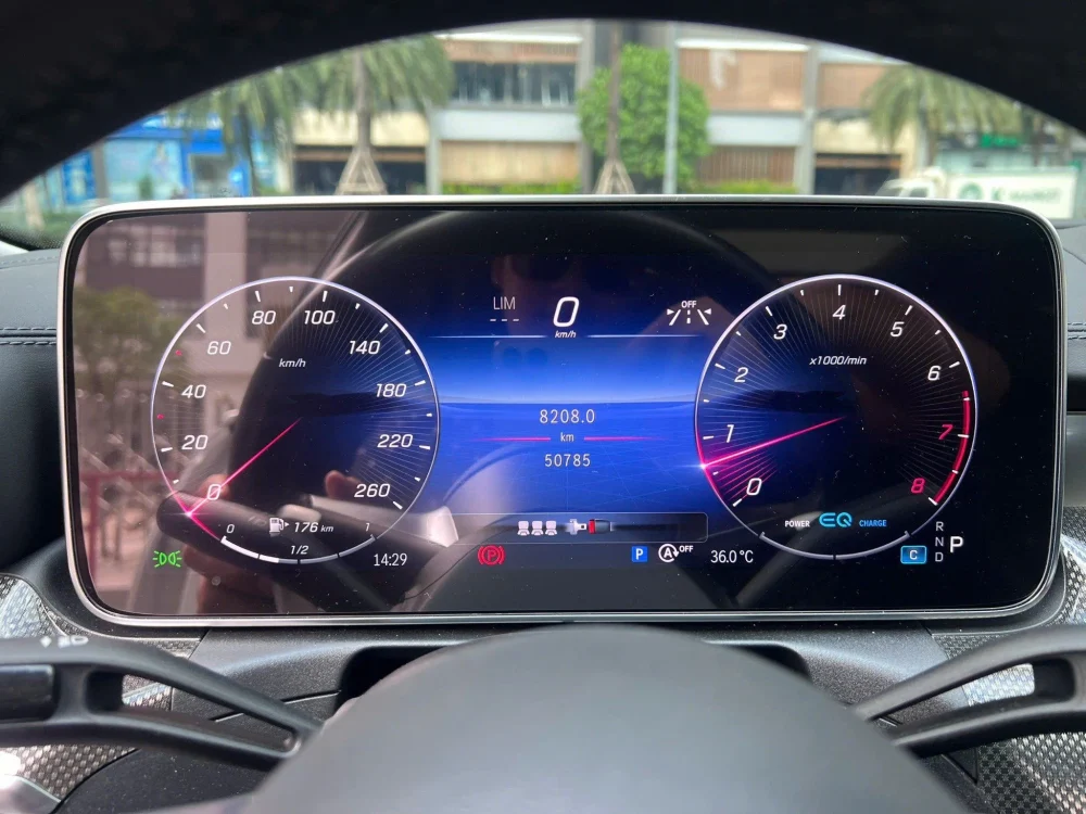 Mercedes-Benz C300 AMG 2022 – Sedan Thể Thao Sang Trọng tại KN Luxury - Hình ảnh 9